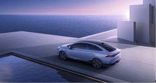 国产自动驾驶汽车视频