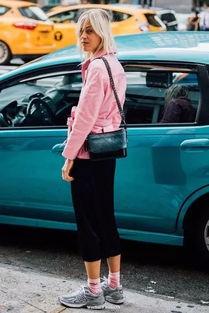 国产高端车街拍推荐视频,街拍视频中的惊艳亮相